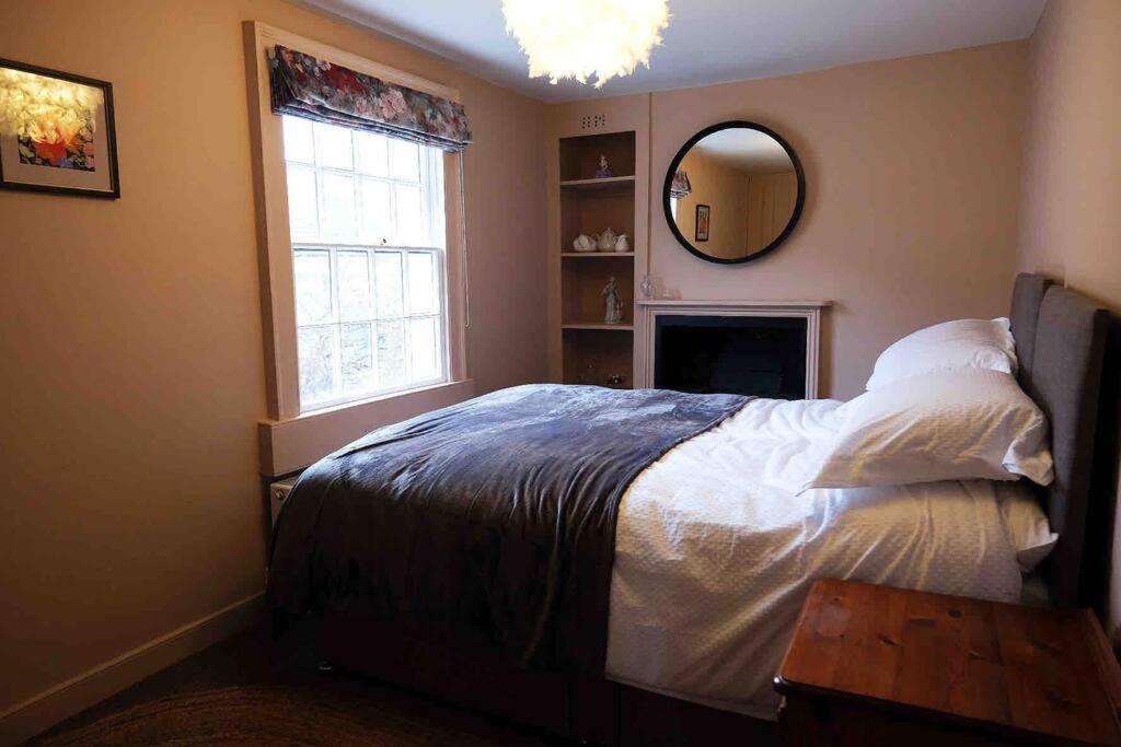 Regency Cottage 10 Minutes From Bath City Centre Экстерьер фото